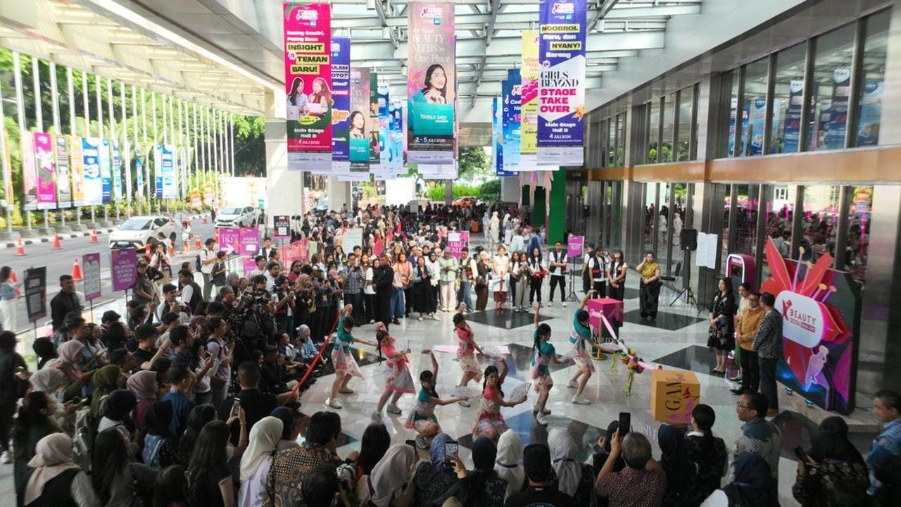 The opening of Jakarta x Beauty 2026 at JICC Senayan, July 2026.