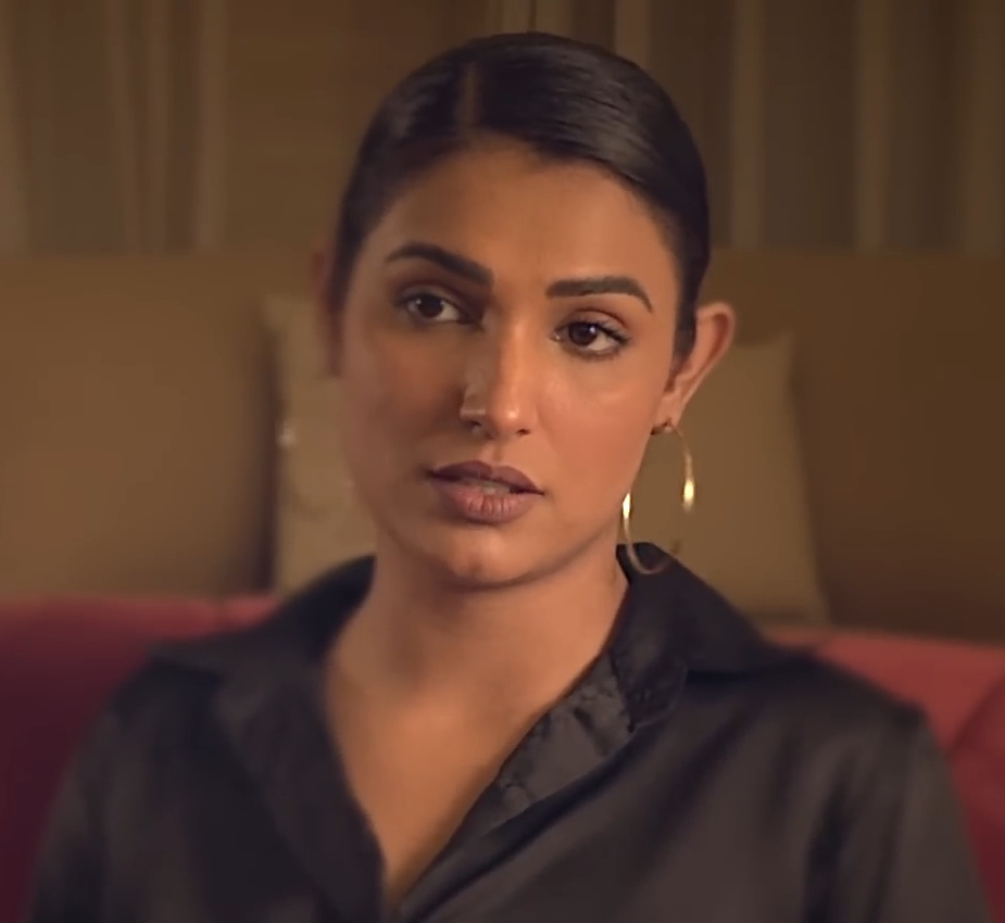 Portrait of Amna Ilyas