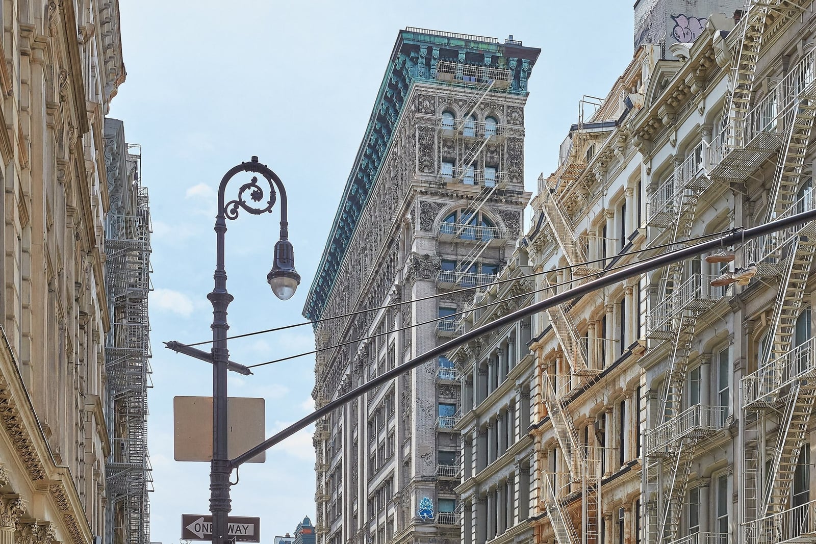 New York agency loft (editorial scene)