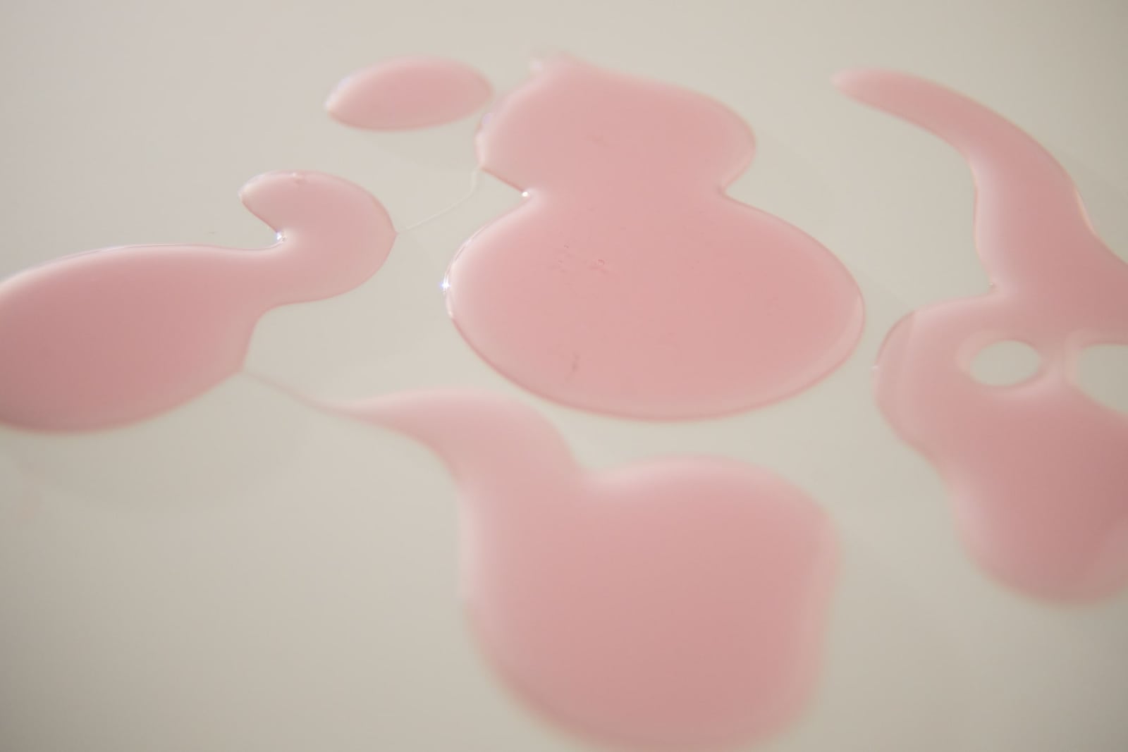 Peptide texture (editorial scene)